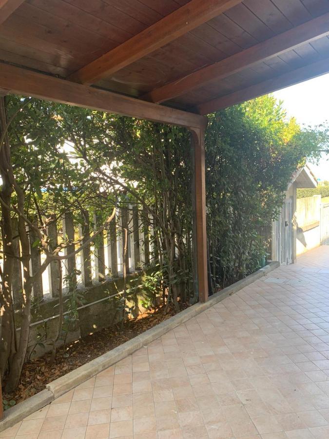 לינה וארוחת בוקר Madonna Della Pace La Casa Di Roberto מראה חיצוני תמונה