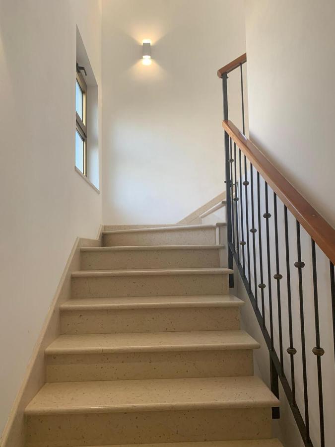 לינה וארוחת בוקר Madonna Della Pace La Casa Di Roberto מראה חיצוני תמונה